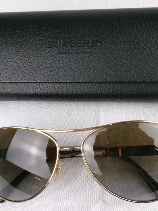 Burberry Gold Aviator Sunglasses Plaid Check Arms w/ Case